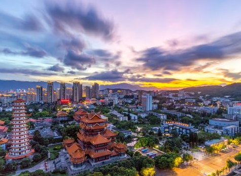 福建自然之旅，浪漫邂逅诗意乡愁